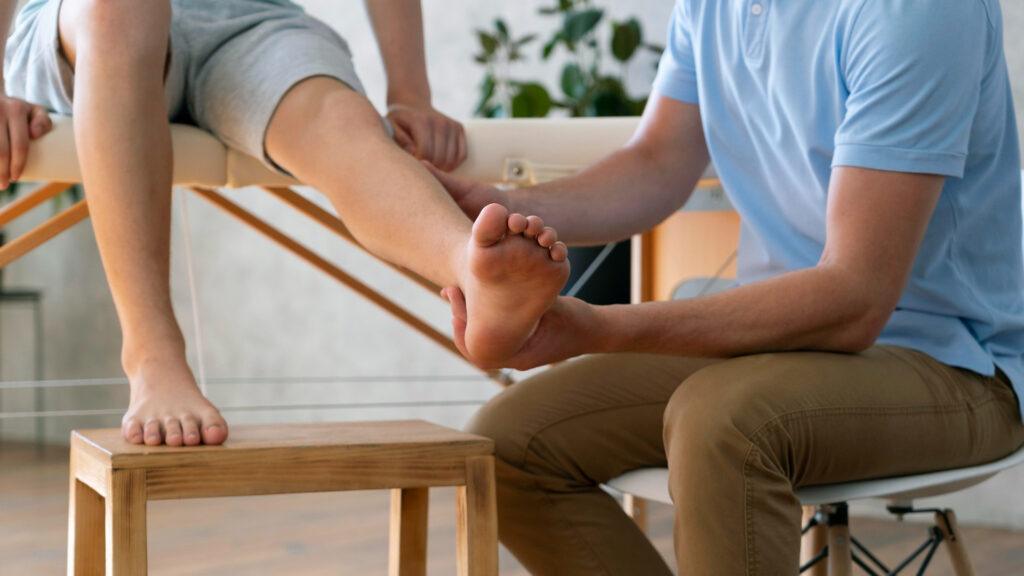 Managing Fibromyalgia Colonics, Nutritional Support & Reflexology